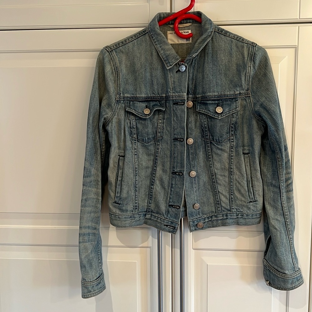 Rag and bone vintage denim jacket size medium blue distressed